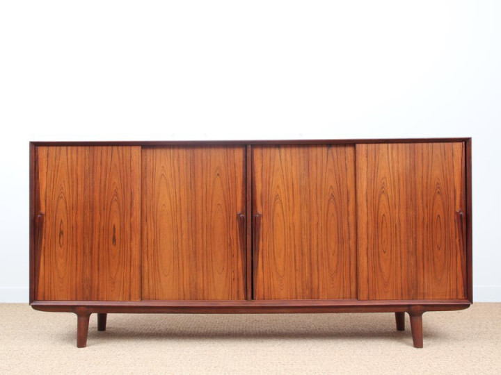 Danish mid modern sideboard in Rio rosewood Danish mid modern sideboard in Rio rosewood