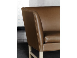 Mid-Century modern scandinavian sofa model OW603 by Ole Wanscher.