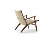 Fauteuil scandinave modèle CH25 en chêne fumé. Nouvelle édition.