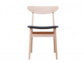 Mid-Century  modern scandinavian 210 r chair by Thomas Harlev, colored seat New edition.